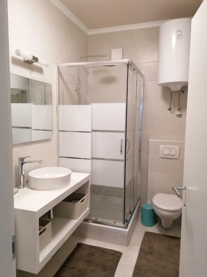 Luna Apartment *