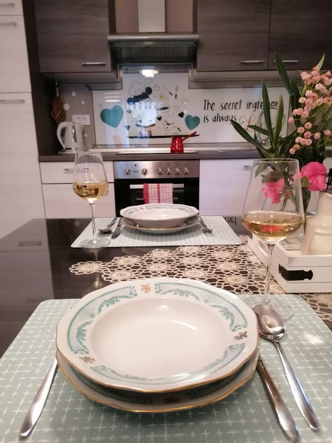 Luna Apartment